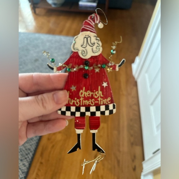 Metal Santa Clause Christmas Tree Ornament - Picture 2 of 2